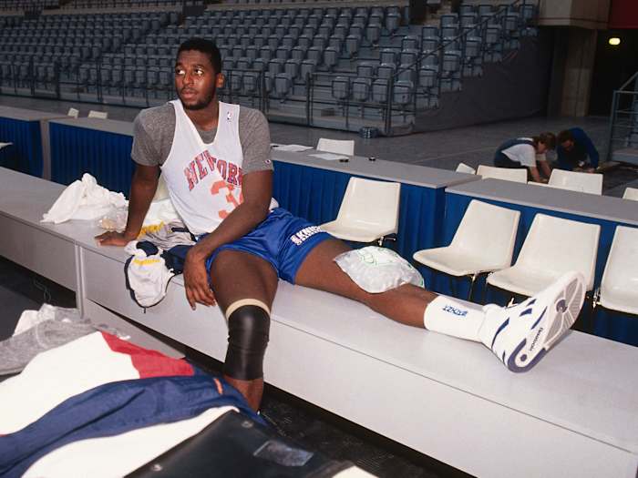 jerrod-mustaf-knicks-bench-spain-1990.jpg